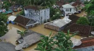 Labuan Pandeglang Banten Direndam Banjir Tiga Meter