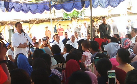 Presiden Jokowi Minta Ibu-Ibu PNM Mekaar untuk Majukan Usaha