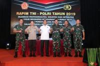 Panglima TNI Ikuti Rapim TNI-Polri Tahun 2019   