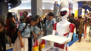 World Robotic Explorer Rangkul Pelajar Indonesia Kenalkan Dunia Robotik