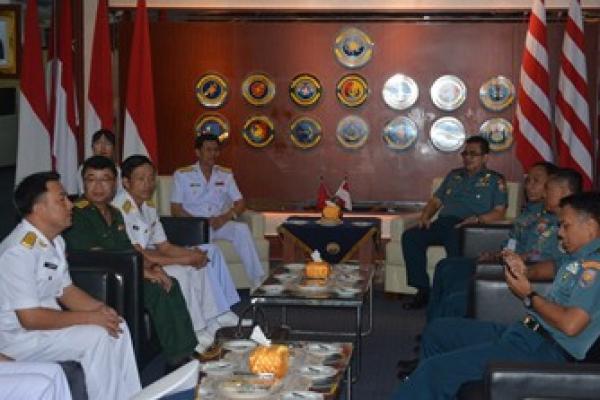 Delegasi Angkatan Laut Vietnam Minta Maaf Peristiwa KRI Ditabrak Kapal Vietnam di Natuna