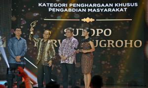Sutopo Purwo Nugroho Raih Penghargaan Khusus Liputan6 Awards 2019