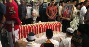 Rangkaian Acara di Rumah Duka Hingga Pemakaman Ani Yudhoyono