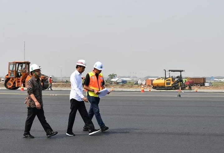 Tidak Heboh Merayakan Ulang Tahun, Presiden Jokowi Malah Sidak Ke Bandara Soetta
