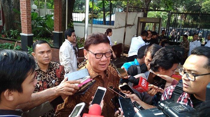Menteri Tjahjo Kumolo Perketat Aturan Bagi Kepala Daerah Keluar Negeri