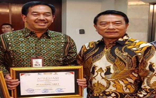 Terapkan Digitalisasi, PT Angkasa Pura II Raih Penghargaan Manajemen Informasi Arus Mudik 2019