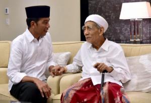 Mbah Moen Wafat, Jokowi : Seluruh Rakyat Indonesia Berbelasungkawa