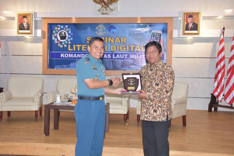 Kolinlamil Kotama TNI AL Pertama Laksanakan Literasi Digital