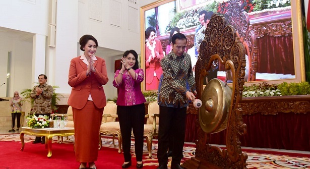 Presiden Jokowi Minta Kowani Bantu Suksekan Program Mekaar PNM