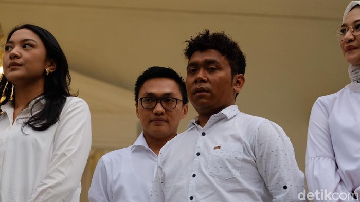 Stafsus Muda Jokowi Sampaikan Program `Baper` pada Mendikbud Nadiem