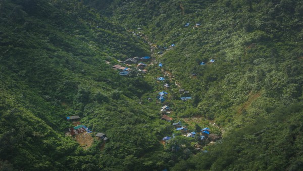 Potret  Ratusan Tenda Tambang Ilegal di Taman Nasional Halimun Salak
