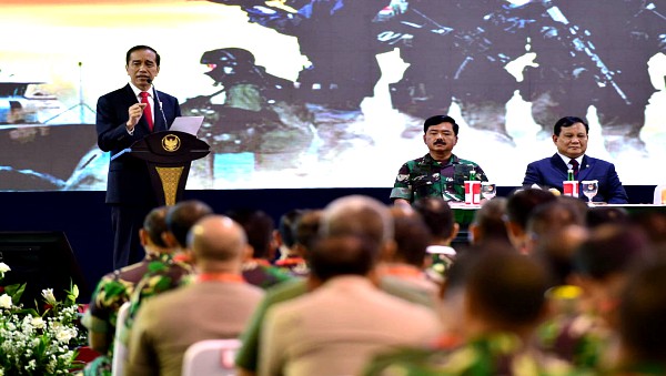 Presiden Jokowi Ingatkan TNI Soal Perkembangan Teknologi Pertahanan
