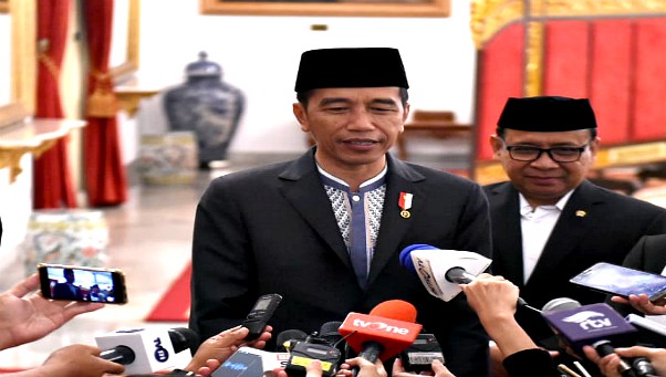 Jokowi Sebut RUU Cipta Kerja Omnibus Law Butuh Masukan Masyarakat
