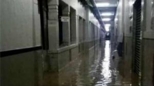 Dinas Damkar DKI Sebut RSCM Kebanjiran Karena Saluran Air Terlalu Kecil
