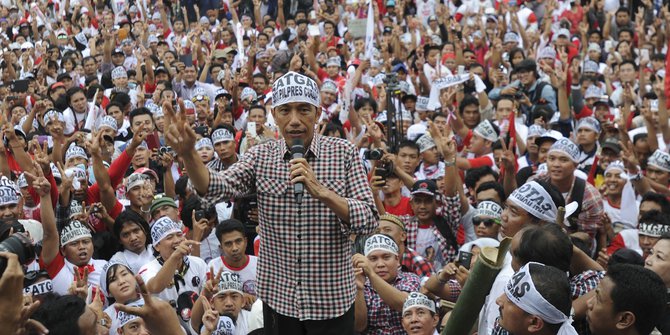 Tangkal Dampak Negatif COVID-19, Jokowi Siap Kucur Rp72 Milliar untuk Influencer