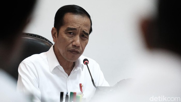 Hadapi Virus Corona, Presiden Jokowi Minta Masyarakat Indonesia Tetap Tenang