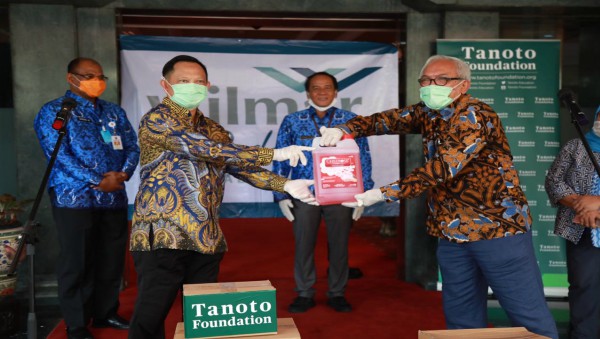 Peduli Covid-19, Mendagri Terima Bantuan PT. Wilmar Nabati Indonesia
