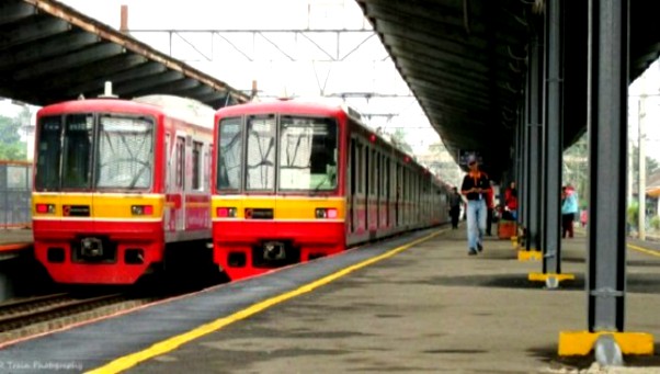 PSBB Berlaku di Jabodetabek, Kemenhub Tolak Hentikan Operasional KRL