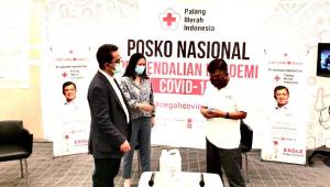 Eagle Indo Pharma Sumbang Hand Sanitizer Covid-19 ke PMI
