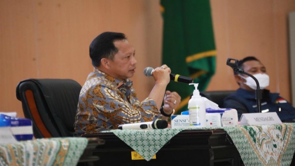 Tito Karnavian Minta Pemda Cairkan Dana Hibah Pilkada sebelum 15 Juni 2020