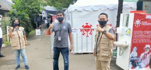 Relawan Gugus Tugas Gandeng Relawan Indonesia Bersatu Lawan Covid-19 Gelar Rapid Test di Kelurahan Johar Baru