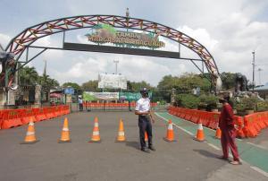 Kembali Beroperasi, Taman Margasatwa Ragunan Hanya Untuk Orang Jakarta