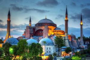 16 Tahun Digugat, Pengadilan Turki Putuskan Hagia Sophia Kembali Menjadi Masjid