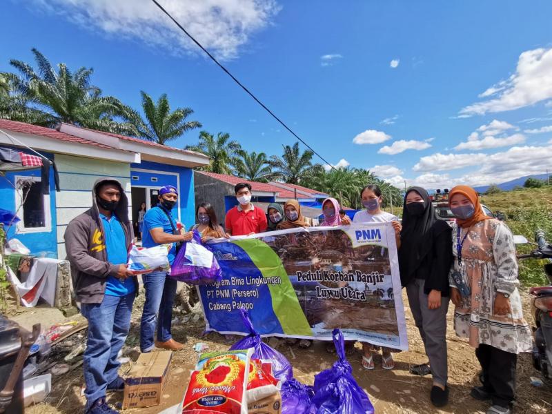 PNM Peduli Salurkan Bantuan bagi Korban Banjir Bandang di Luwu Utara