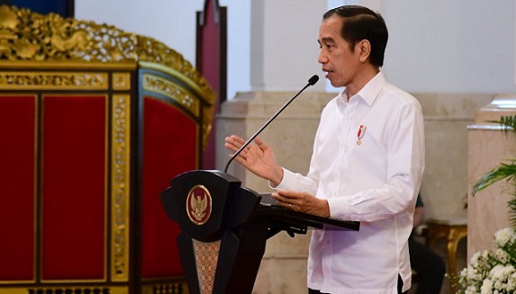 Ngamuk soal Serapan Dana Corona 19%, Jokowi ke Tim Erick: Harus Kerja Cepat!