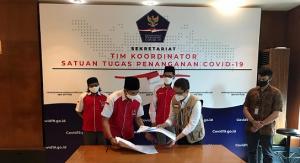 Relawan Gugus Tugas Kerja Sama dengan Pemuda Muslim Indonesia