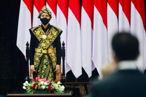 Pakai Busana Adat Sabu, Jokowi Bikin Bangga Orang NTT di Sidang Paripurna Tahunan