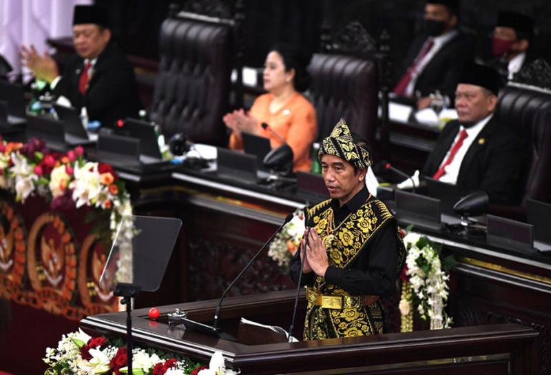 Pedas! Jokowi Kritik Media agar Tidak Mendulang Klik & Like tapi Nilai Kemanusian & Kebangsaan