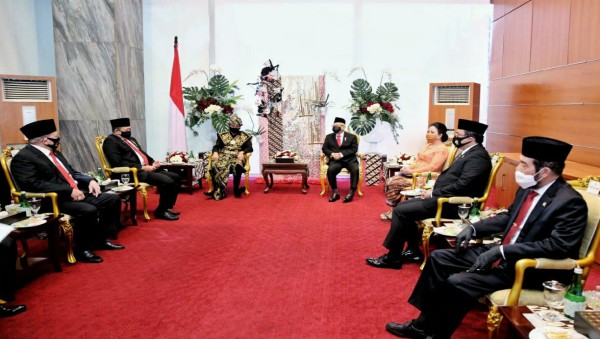 Jokowi Apresiasi Langkah DPD Dorong Daya Saing Daerah hingga Protokol Covid-19