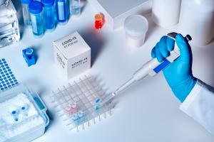 Kemenkes Akan Tegur RS Yang Patok Harga Tes PCR Lebih Dari Rp900 Ribu