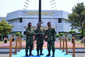 Laksma Pertama TNI Mohamad Zaenal Resmi Jabat Danlantamal V Surabaya
