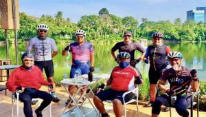 Persahabatan Tanpa Batas, Pramono Anung dan Saleh Husin Gowes Sejauh 60 Km