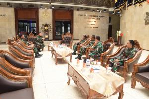 Kasal Terima Pelaporan Kenkat Tiga Pati TNI AL