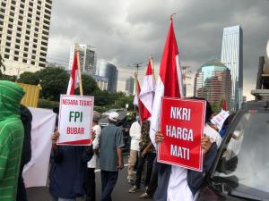 Dinilai Ancam Keutuhan Bangsa, Ratusan Massa Dukung Seruan Pangdam Jaya Bubarkan FPI