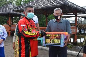Rangkaian HUT Ke-17 Pasmar 1 Diperingati Dengan Bakti Sosial di Pantai Tanjung Pasir
