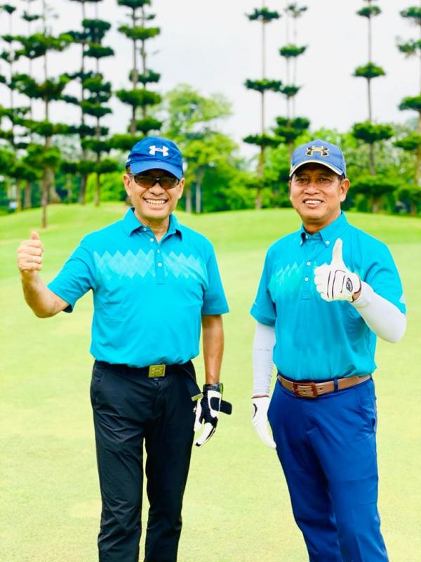 Dua Mantan Menteri Ramaikan UI Charity Golf Tournamen