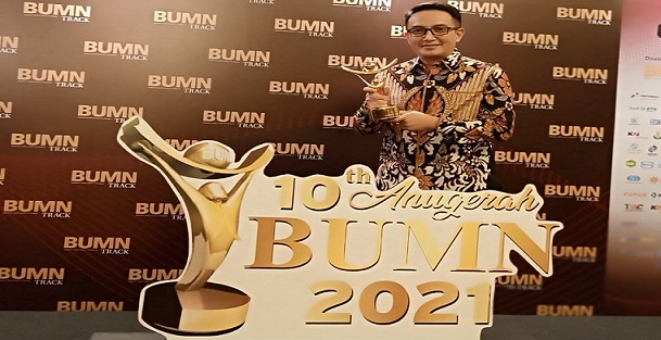 PT JIEP Raih BUMN Terbaik dalam Transformasi Bisnis dan Organisasi pada Ajang Anugerah BUMN 2021