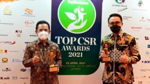 Dirut PT JIEP Raih Penghargaan TOP Leader on CSR Commitment 2021