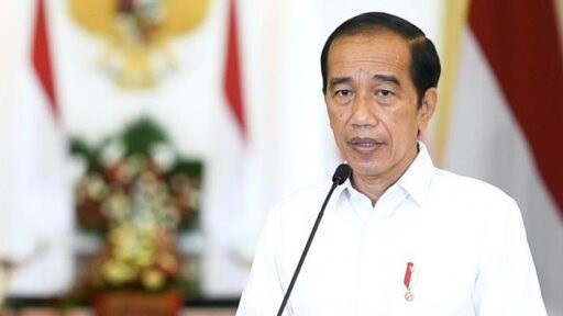 Presiden Jokowi Lantik Letjen Ganip Warsito Jadi Kepala BNPB Gantikan Doni Monardo