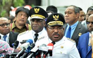 Geram! Alasan Gubernur Papua Tolak Label Teroris Bagi KKB