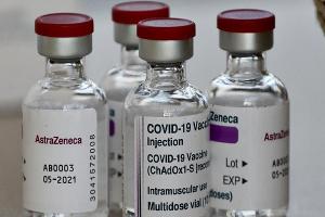 Hindari Risiko Kesehatan, Penggunaan Semua Vaksin AstraZeneca Minta Hentikan Sementara