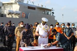 TNI AL Kerahkan Dua KRI Terima Repatriasi ABK KM Bandar Nelayan dari Kapal Perang Australia
