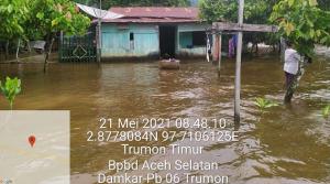 Banjir Masih Genangi Tiga Desa di Kecamatan Trumon Tengah