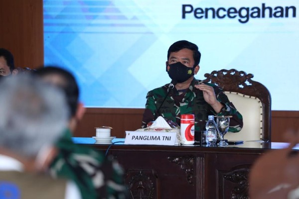 Panglima TNI Hadi Tjahjanto Pimpin Rapat Terkait Penanganan Covid-19 di Kabupaten Pati