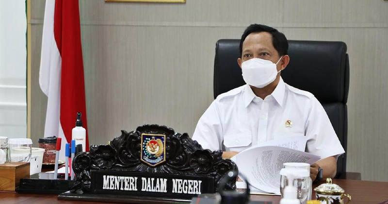 Tito Karnavian Keluarkan Regulasi Pelaksanaan PPKM Level Empat Jawa Bali