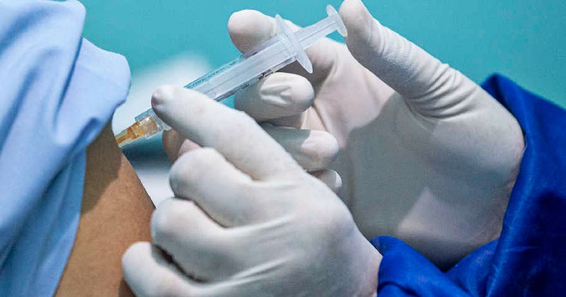 Percepat Herd Immunity, Pemerintah Perluas Akses Vaksinasi Gotong Royong